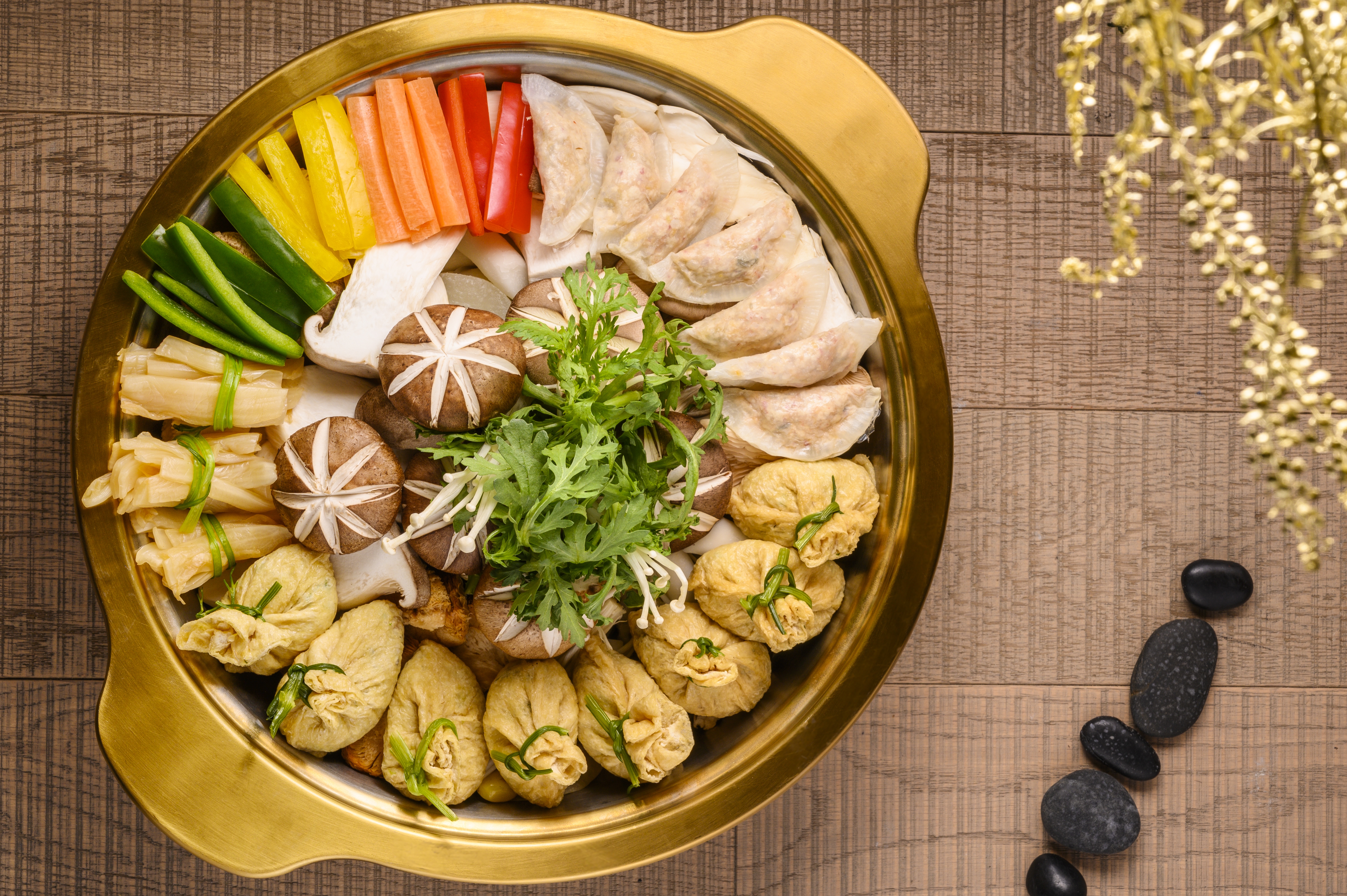 【盆菜2021】新年做節食好啲！ 高質盆菜外賣推介 阿一鮑魚/花膠蟹粉/米芝蓮/佛跳牆/素食盆菜